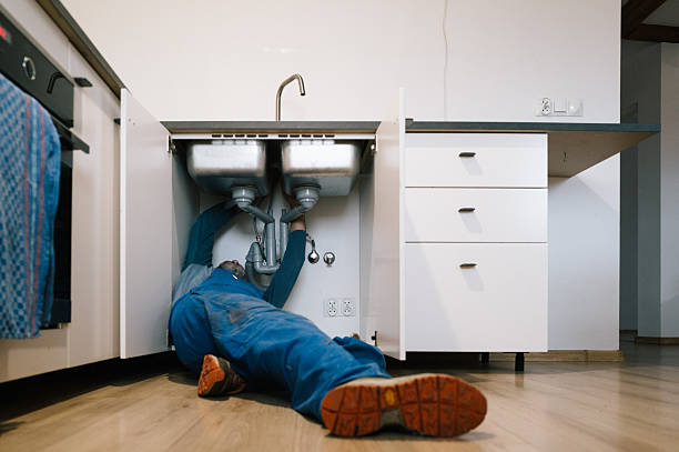 Professional Drain Cleaning technician working in Magnolia, DE